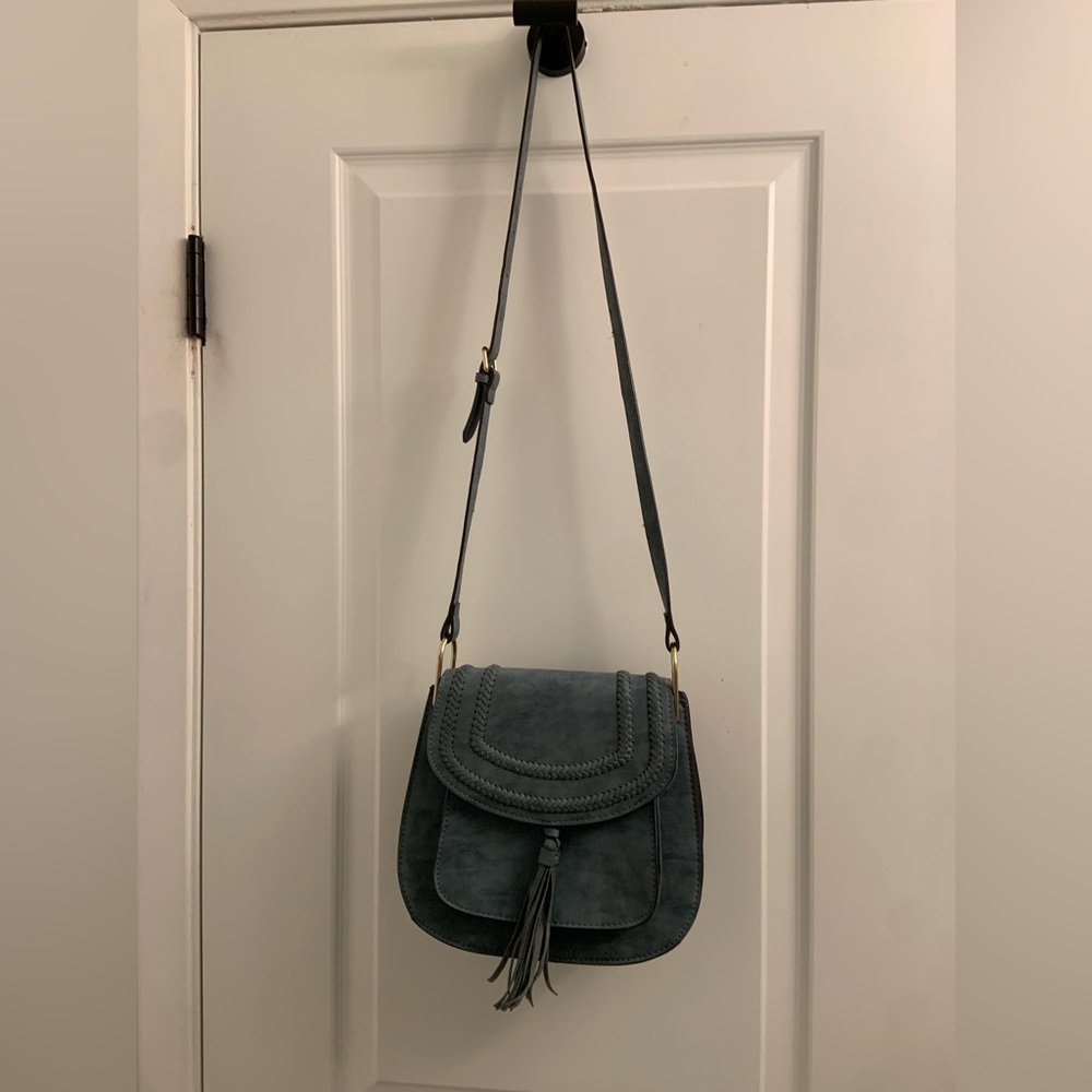 Elegant Blue Crossbody Bag